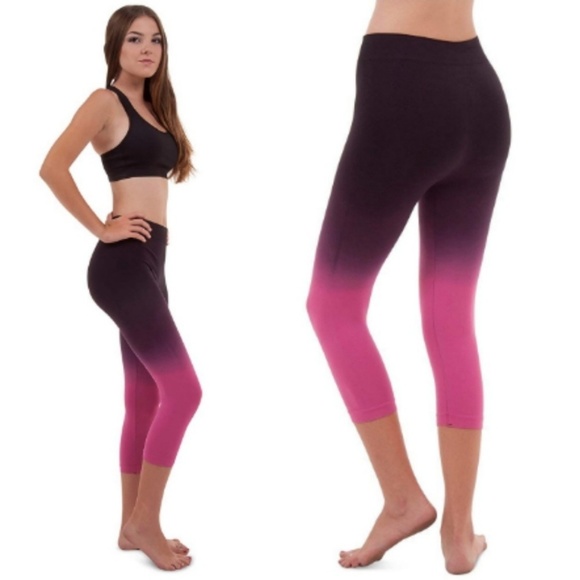 Zaney Threads Pants - LAST ONE!🆕️ Zaney Threads Ombre Capri Yoga Tights